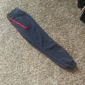 Figs XS/tall jogger scrub pants.